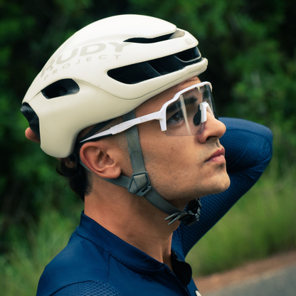 O PHOTOCHROMIC